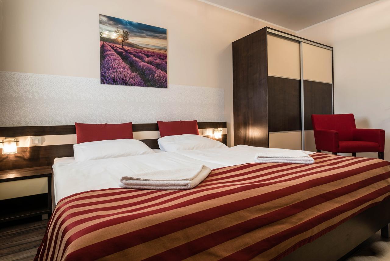Apartman Mirka - Hotel Luka Bešeňová Екстериор снимка